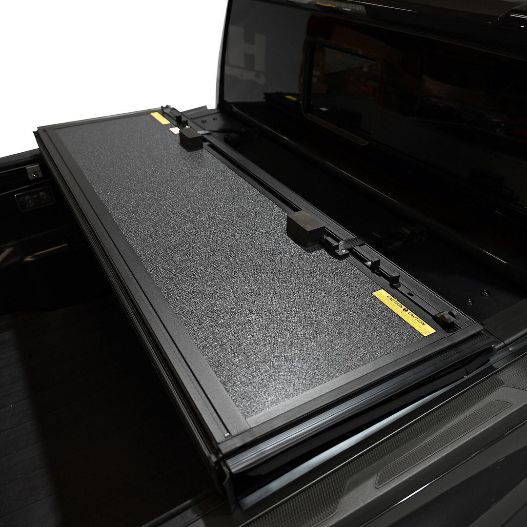 Westin Automotive 19-42785 Tonneau Cover||19-42785_P03_8.Jpg||95||w161942785||1792179