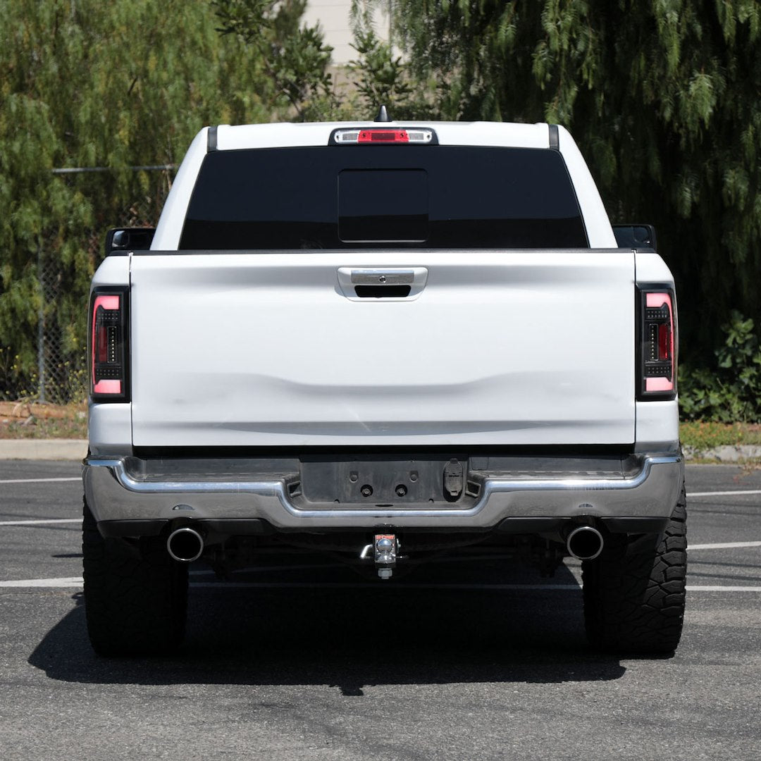 Spec-D Tuning Lt-Ram1915jmled-Tm Tail Light Assembly||||88||sdt915jmledtm||1918878