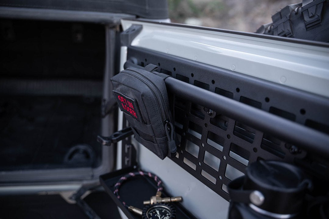 Dv8 Offroad Mpbr-02 Molle Cargo Panel||2021-2023-Ford-Bronco-Tailgate-Molle-Panel_Installed-13.Jpg||95||dv8mpbr02||1628097