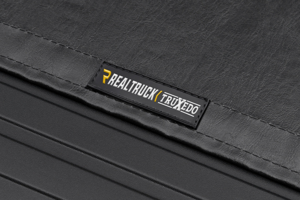 Truxedo 1585801 Tonneau Cover||tx_Sentry_19dodge-Ram_Details_06badge_Rt.Jpg||95||t701585801||1542710