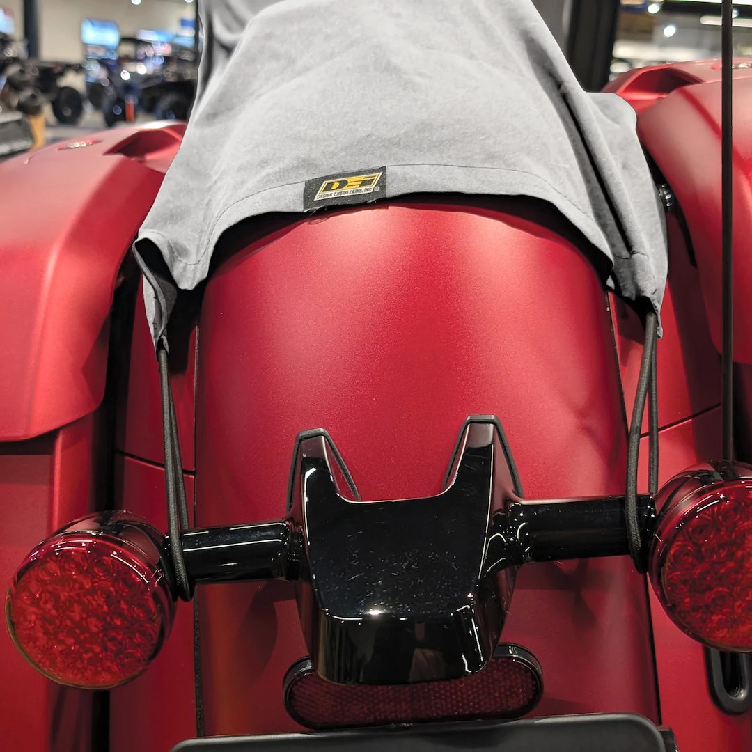 Design Engineering (Dei) 902328 Motorcycle Cover||902328_8.Jpg||93||d40902328||2469924