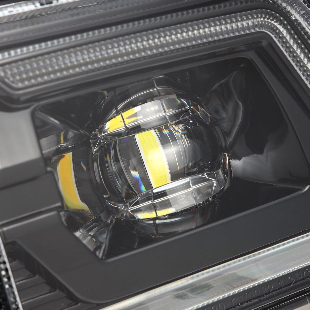 Alpharex Usa 210017 Driving/ Fog Light||210017_5.Jpg||90||alp210017||1735687