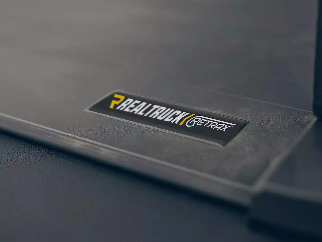Retrax Eq0337-1 Tonneau Cover||eq0337-1_7.Png||92||rtxeq03371||1739955