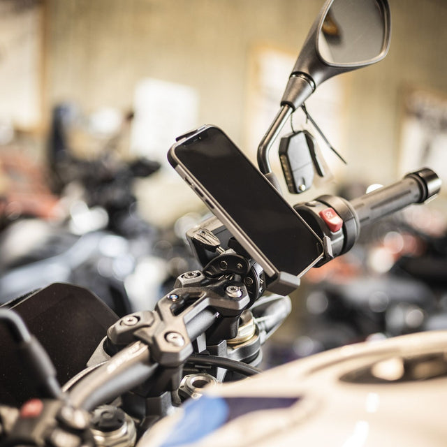 Product of Mob Armor Mobc2-Blk-Lg Ipod/ Iphone/ Smartphone Mount