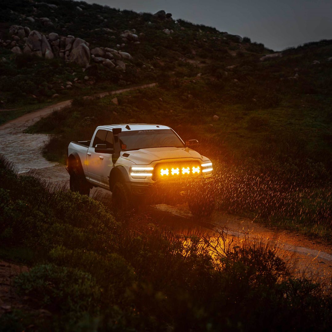 Kc Hilites 5208 Driving/ Fog Light Cover||5208_Cover_Grill_Shield_12.Jpg||95||k135208||1657618