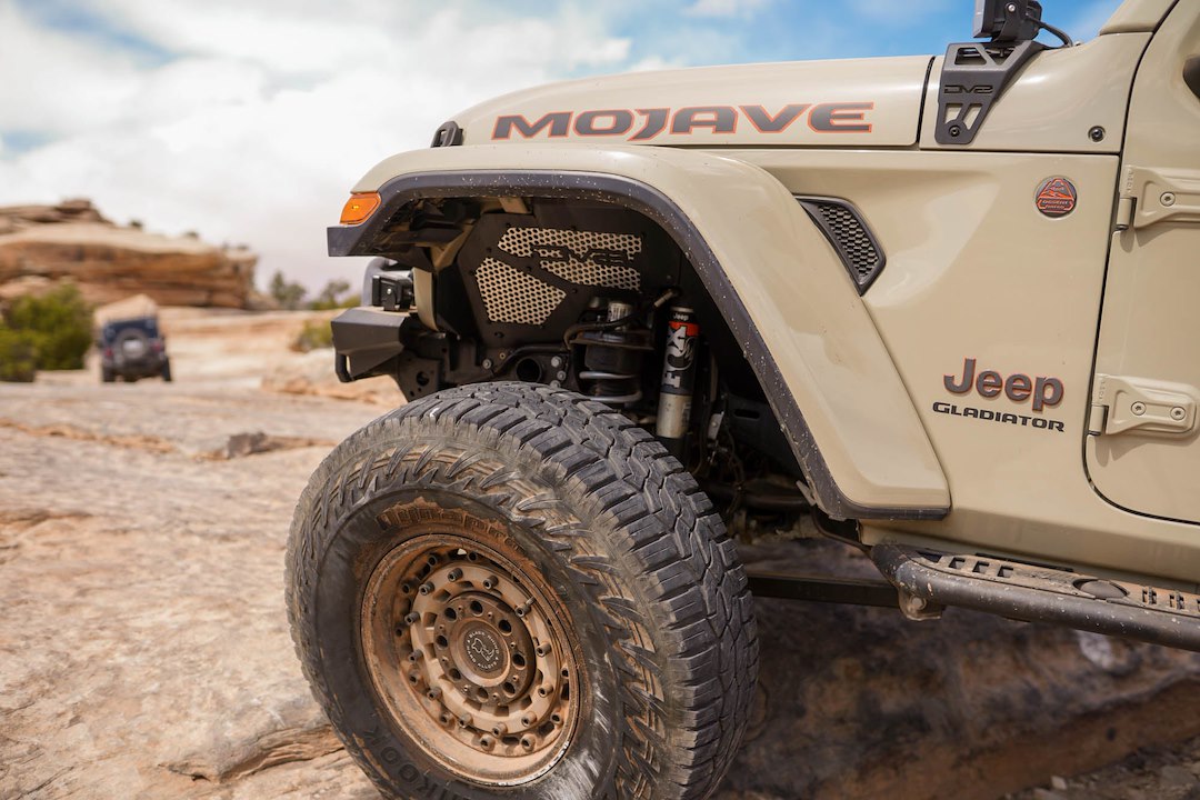Dv8 Offroad Infend-06fb Inner Fender||off-Road-Jeep-Wrangler-Jl-_-Gladiator-Jt-Front-Inner-Fenders-5.Jpg||94||dv8infend06fb||1627774