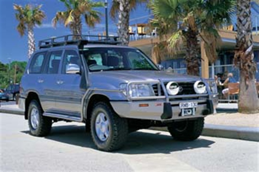 Product of ARB 3413050 Deluxe Bar Steel Powder Coated Bumper 