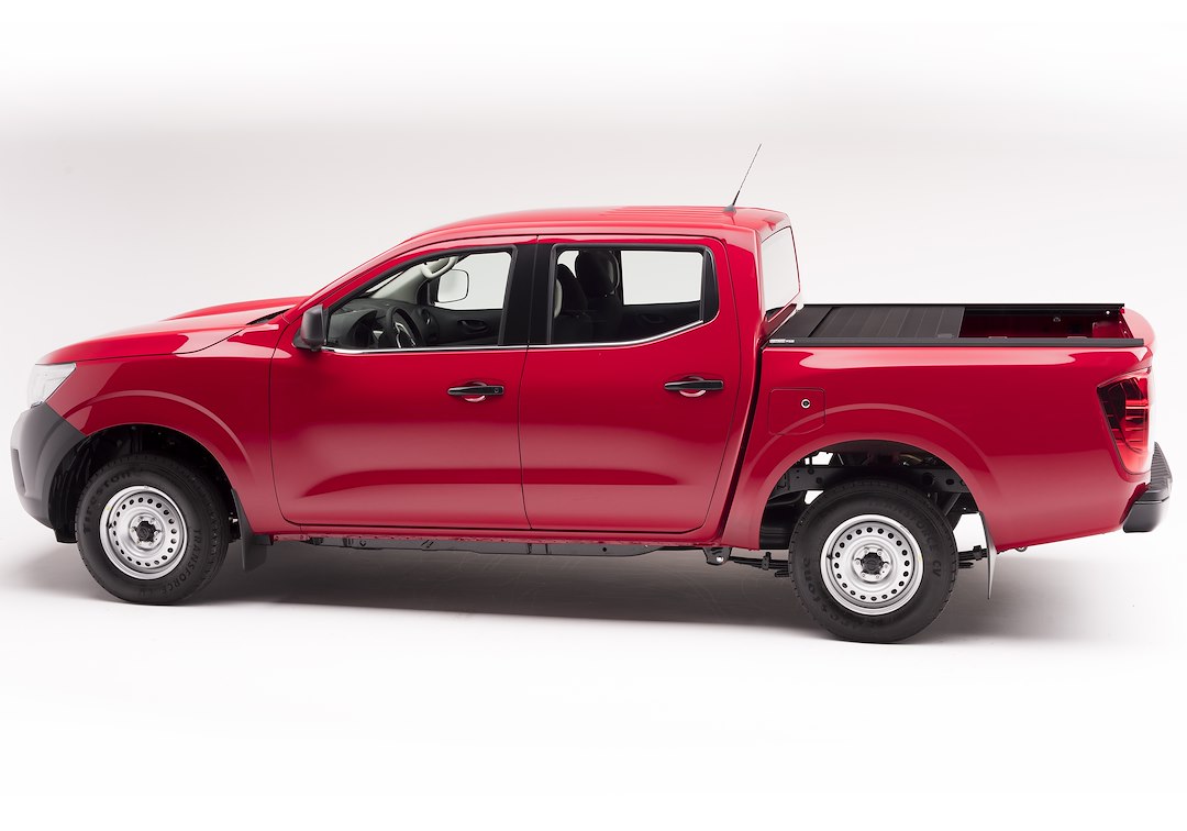 Product of Retrax RetraxPro MX Hard Manual Retractable 80741 Tonneau Cover 