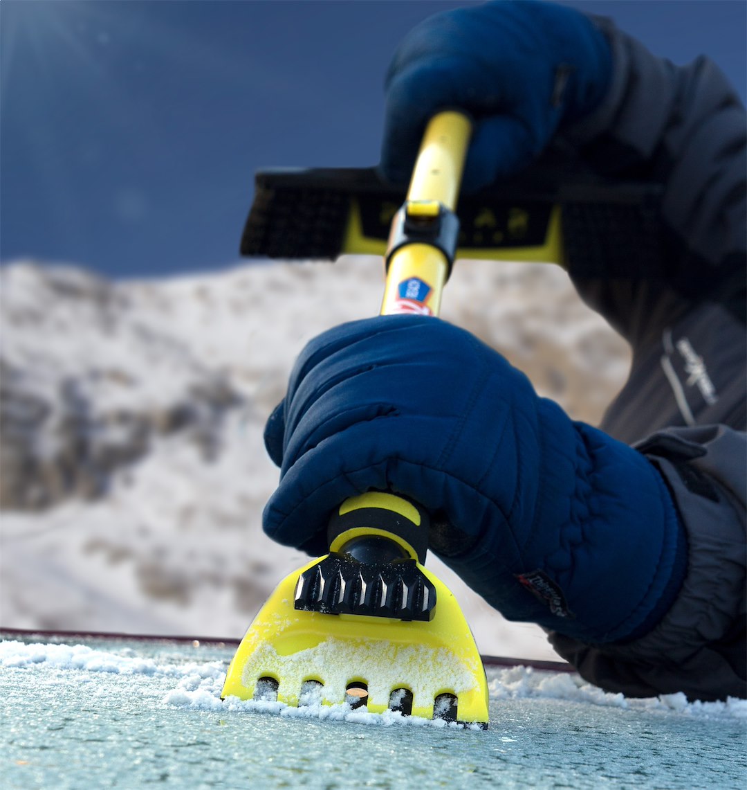 Hopkins Mfg 14170 Ice Scraper/ Snow Brush||14170_6.Jpg||91||h2214170||2094877
