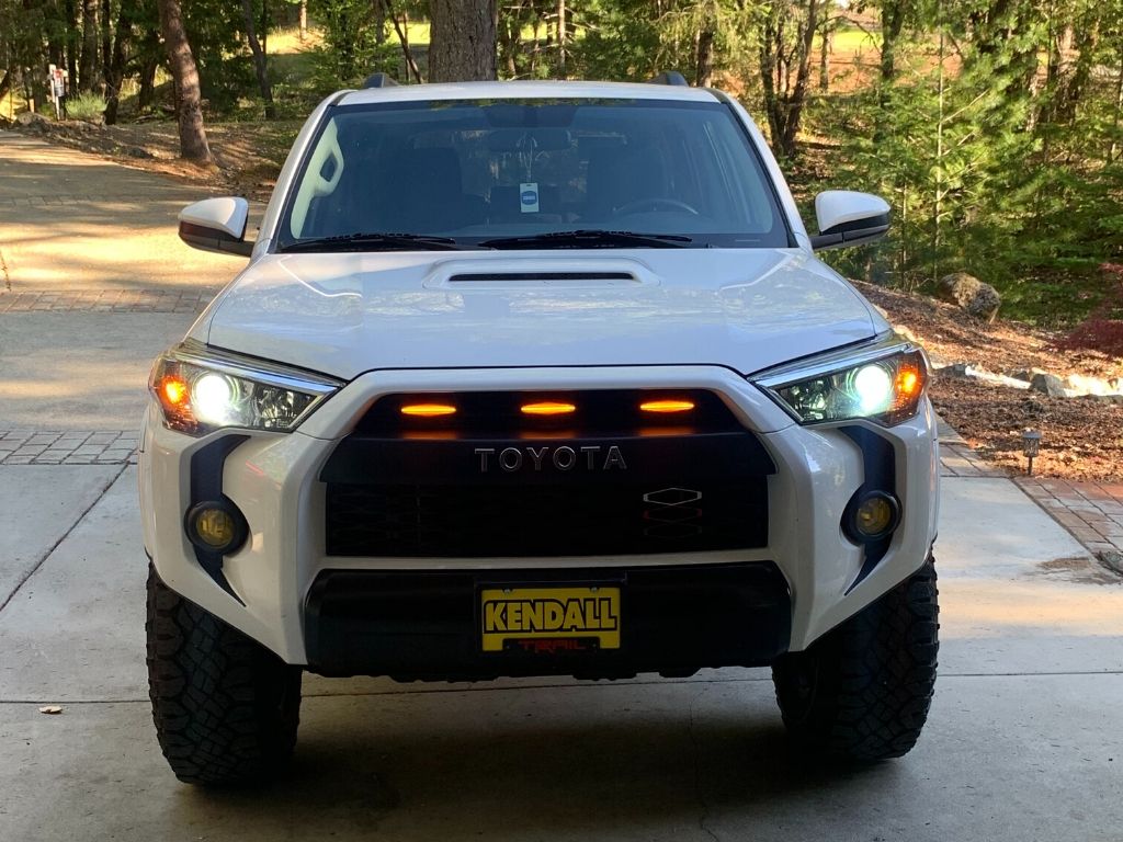 Cali Raised Led Cr3686 Grille Light - Led||cr3684_4.Jpg||89||crlcr3686||1306309