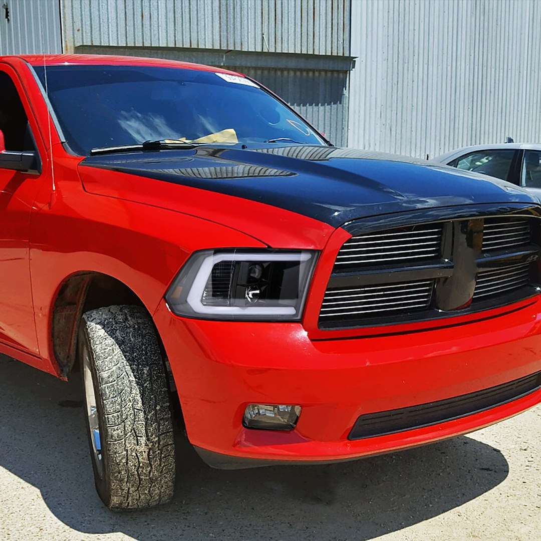 Spec-D Tuning 2lhp-Ram09bk-G2-Tm Headlight Assembly||2lhp-Ram09bk-G2-Tm_9.Jpg||94||sdtam09bkg2tm||1047619