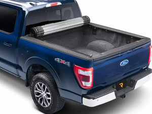 Bak Industries 39338 Tonneau Cover||revolverx2_Tonneau Cover_15.Jpg||95||b6539338||1766442