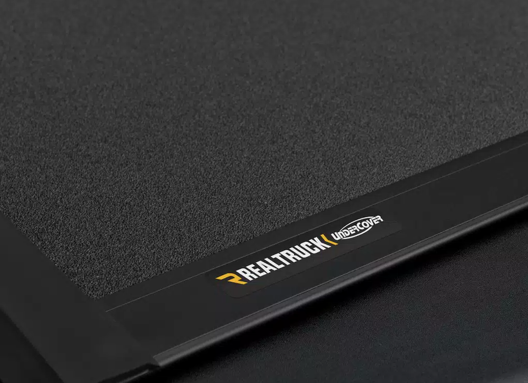 Undercover Ax22033 Tonneau Cover||armor Flex_Tonneau Cover_11.Png||95||u19ax22033||1977353