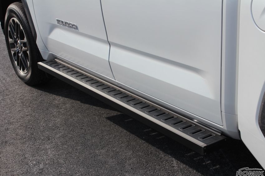 Product of Romik USA 81728419 ROF Series Running Board 