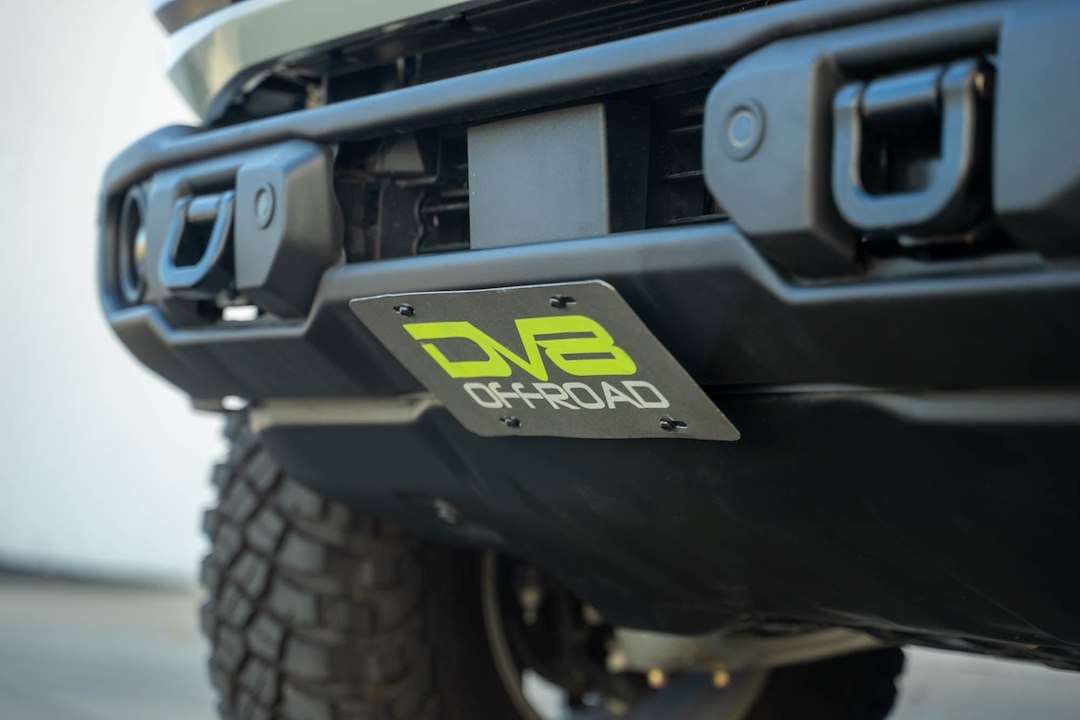 Dv8 Offroad Lpbr-05 License Plate Relocation Kit||bronco-Capable-Bumper-Slanted-Front-License-Plate-Mount_Installed_9.Jpg||95||dv8lpbr05||1628075