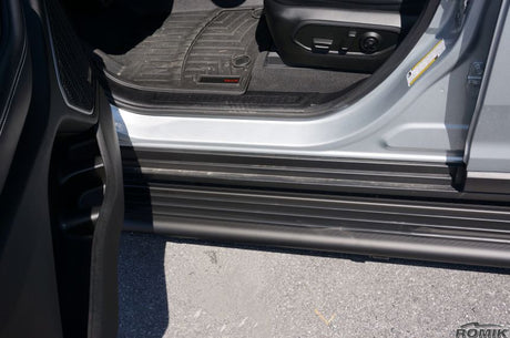 Product of Romik USA 21317419 RB2 Series Running Board 