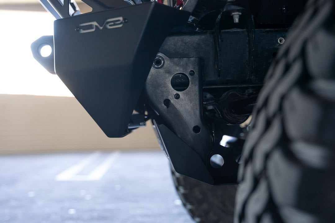 Dv8 Offroad Spjl-02 Skid Plate||2018-2023-Jeep-Jl_Jt-Sway-Bar-Disconnect-Skid-Plate_Installed-04.Jpg||95||dv8spjl02||1629001